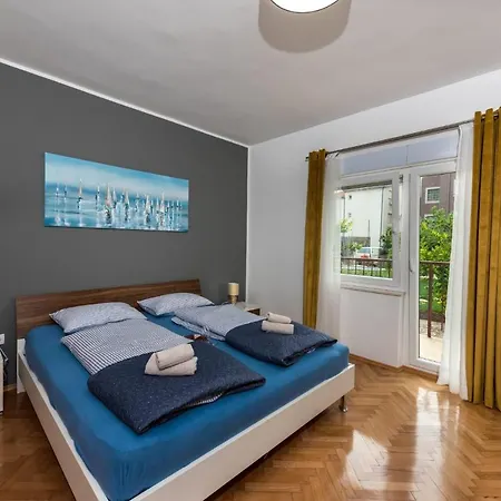 Apartament B&r