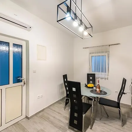 Apartament B&r